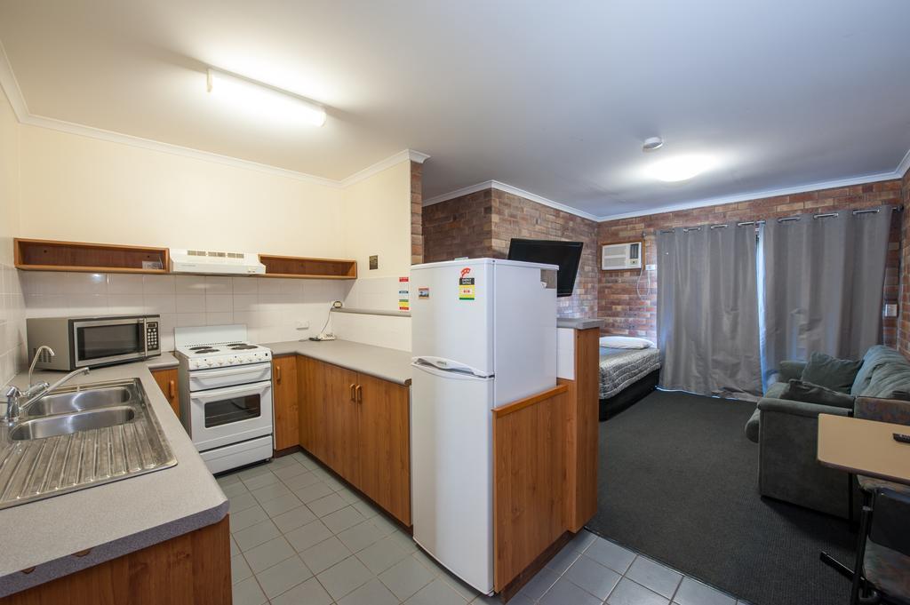 Allan Cunningham Motel Toowoomba Bagian luar foto